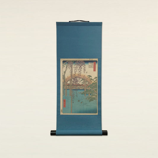 亀戸天神境内 / Wistaria at Kameido Tenjin Shrine / K